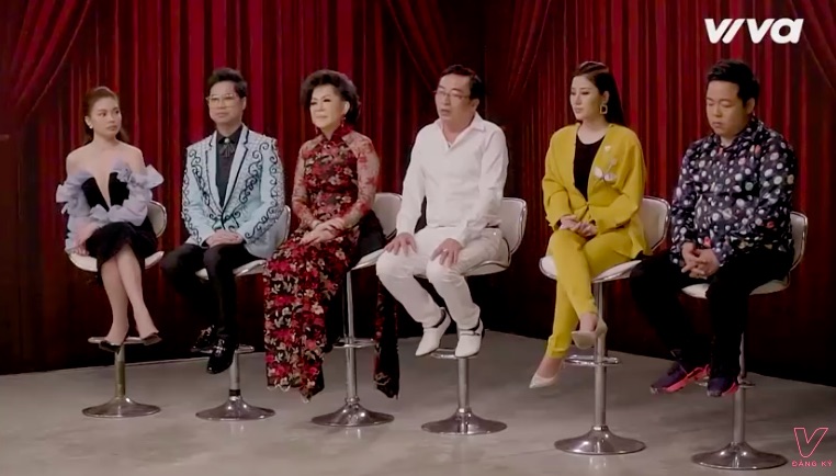 Xem tập 9 Thần tượng Bolero 2019 full: HLV Quang Lê - Tố My có loại nhầm thí sinh cưng?